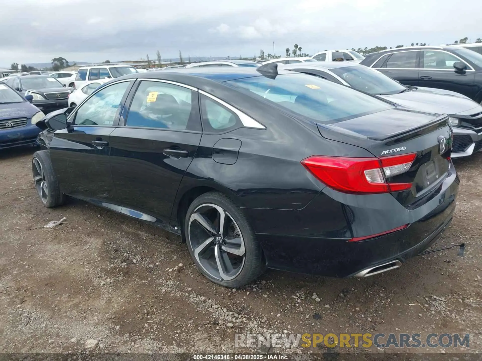 3 Photograph of a damaged car 1HGCV1F34KA027528 HONDA ACCORD 2019
