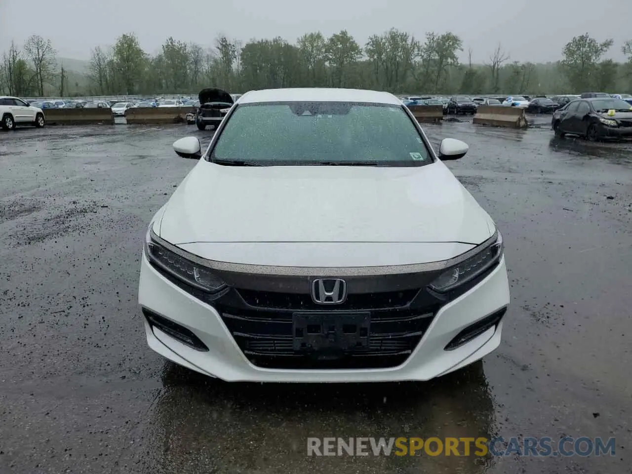 5 Photograph of a damaged car 1HGCV1F34KA087793 HONDA ACCORD 2019