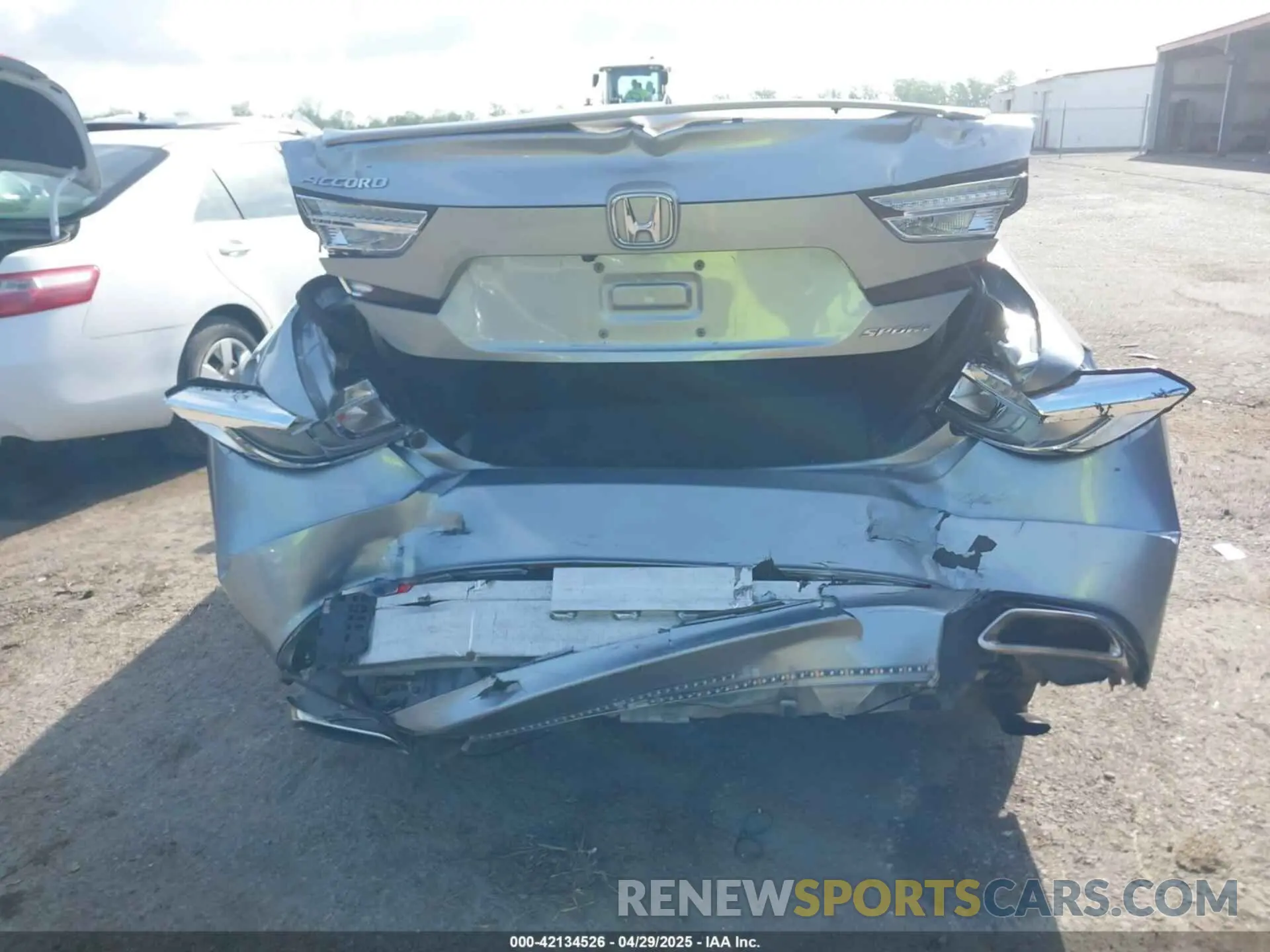 6 Photograph of a damaged car 1HGCV1F34KA089432 HONDA ACCORD 2019