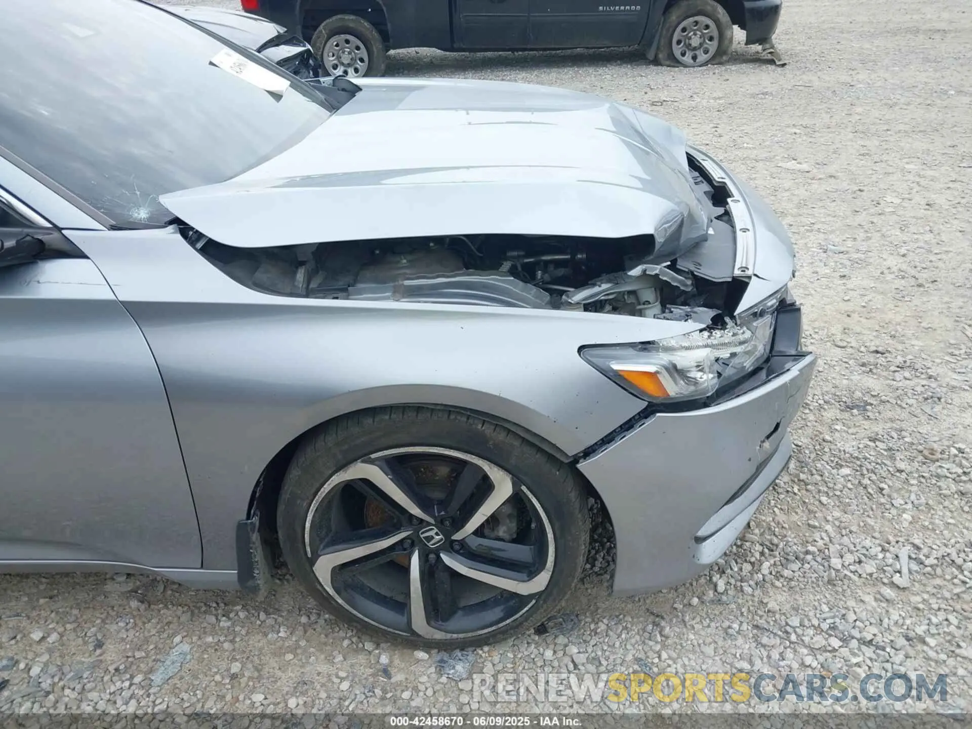 20 Photograph of a damaged car 1HGCV1F34KA177526 HONDA ACCORD 2019