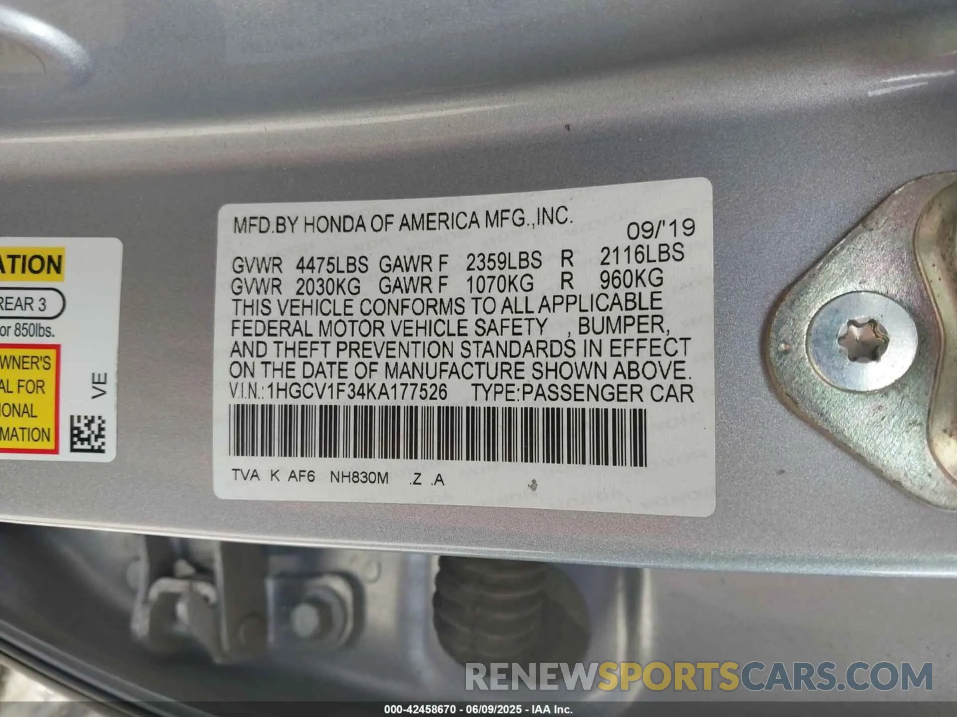 9 Photograph of a damaged car 1HGCV1F34KA177526 HONDA ACCORD 2019