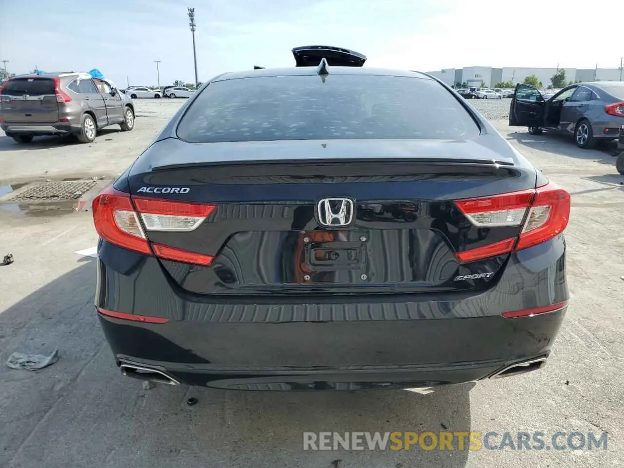 6 Photograph of a damaged car 1HGCV1F35KA010091 HONDA ACCORD 2019
