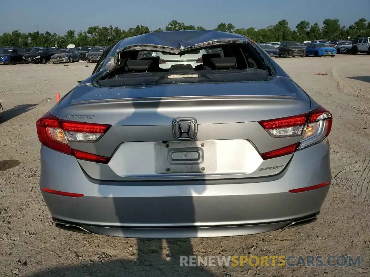 6 Photograph of a damaged car 1HGCV1F35KA046086 HONDA ACCORD 2019