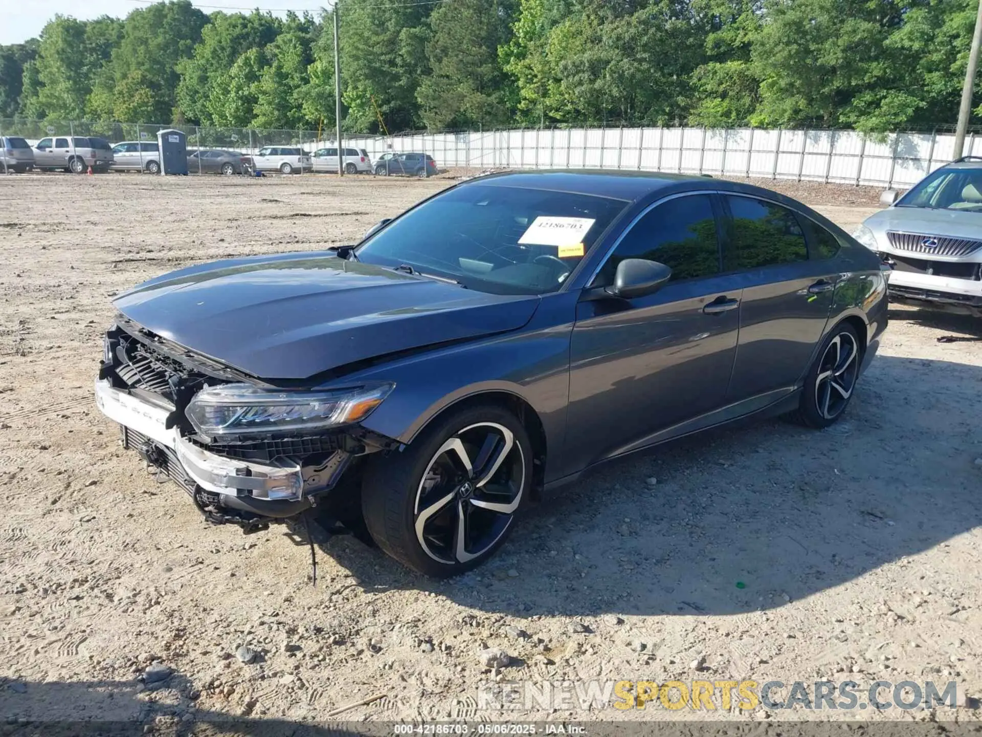 2 Photograph of a damaged car 1HGCV1F35KA064216 HONDA ACCORD 2019