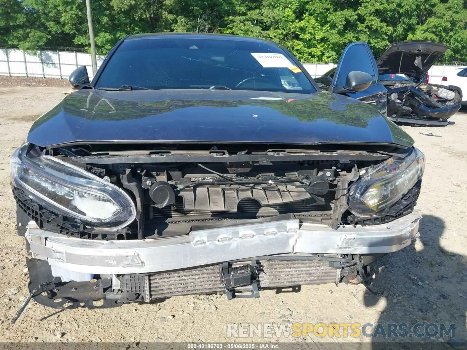 6 Photograph of a damaged car 1HGCV1F35KA064216 HONDA ACCORD 2019