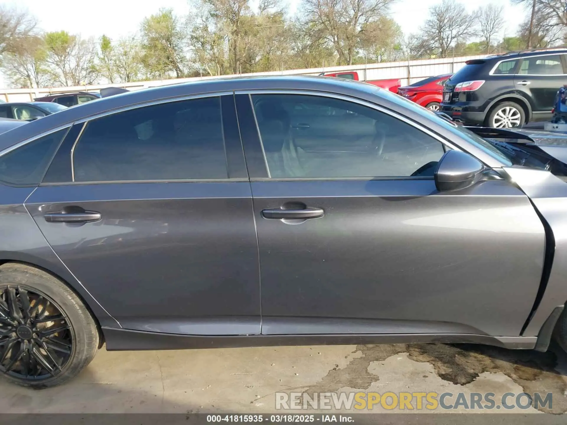 14 Photograph of a damaged car 1HGCV1F35KA092419 HONDA ACCORD 2019