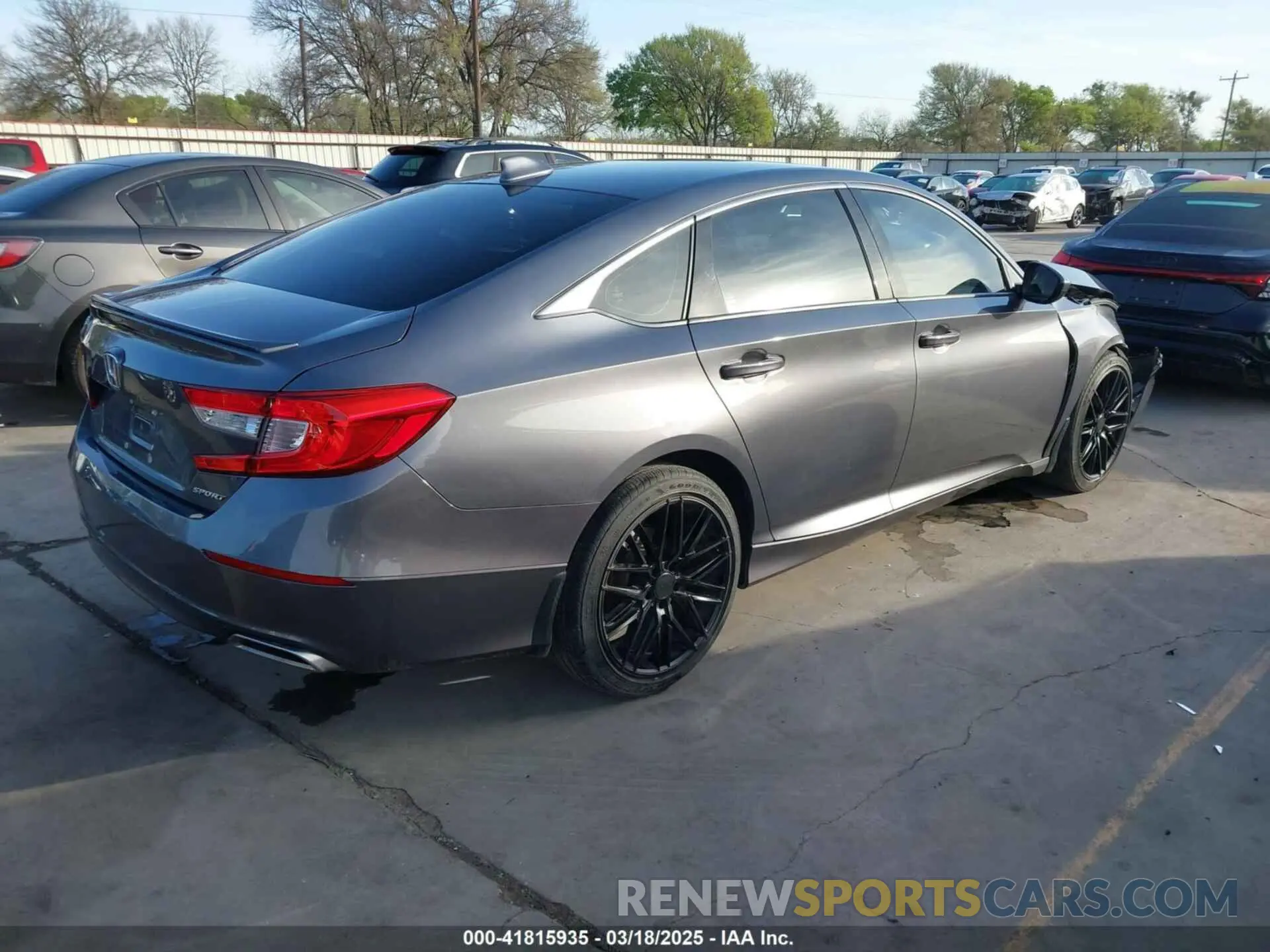 4 Photograph of a damaged car 1HGCV1F35KA092419 HONDA ACCORD 2019