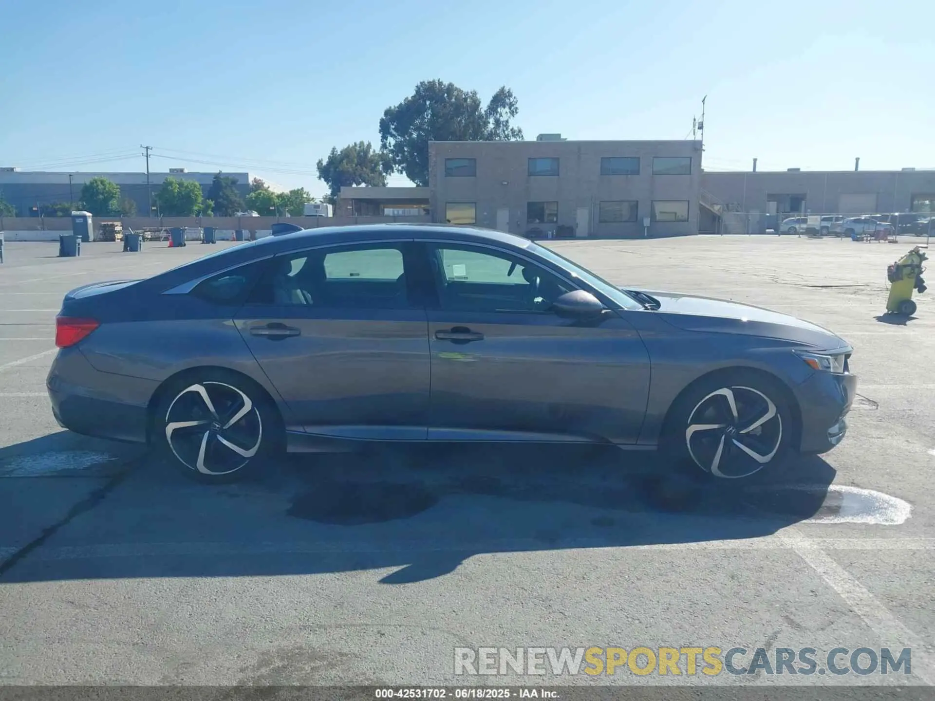 12 Photograph of a damaged car 1HGCV1F35KA098575 HONDA ACCORD 2019