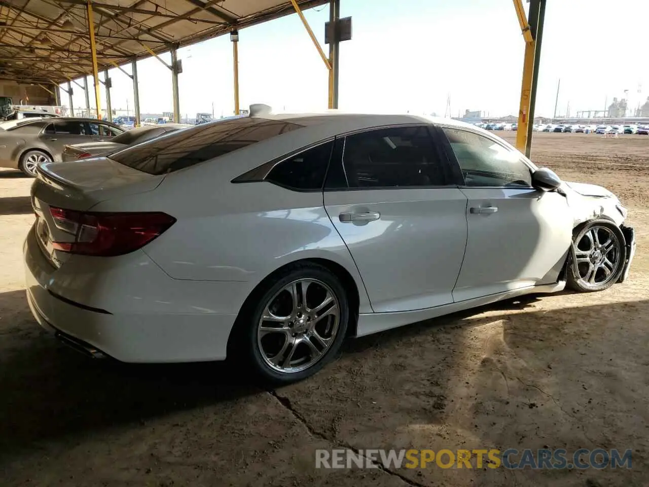 3 Фотография поврежденного автомобиля 1HGCV1F35KA142574 HONDA ACCORD 2019