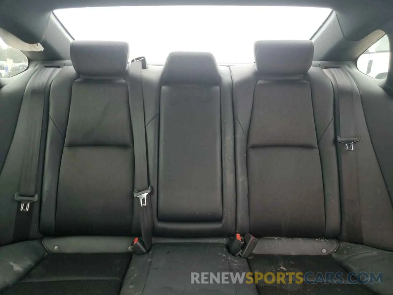 10 Фотография поврежденного автомобиля 1HGCV1F35KA164137 HONDA ACCORD 2019