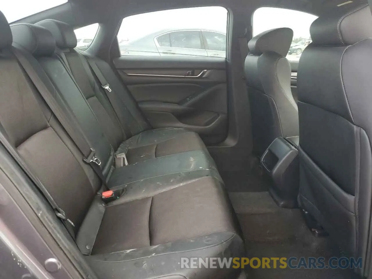 11 Фотография поврежденного автомобиля 1HGCV1F35KA164137 HONDA ACCORD 2019