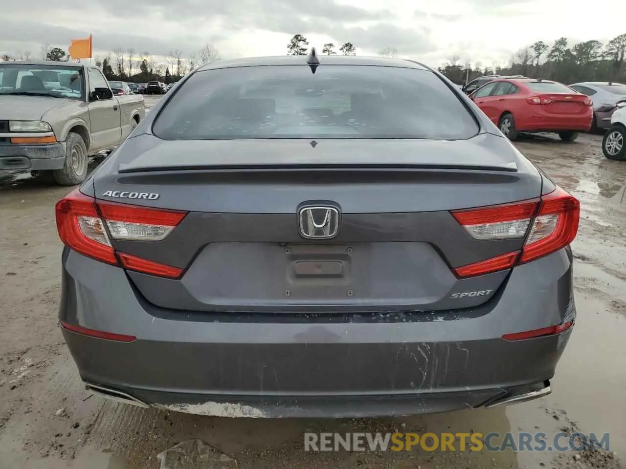6 Фотография поврежденного автомобиля 1HGCV1F35KA164137 HONDA ACCORD 2019