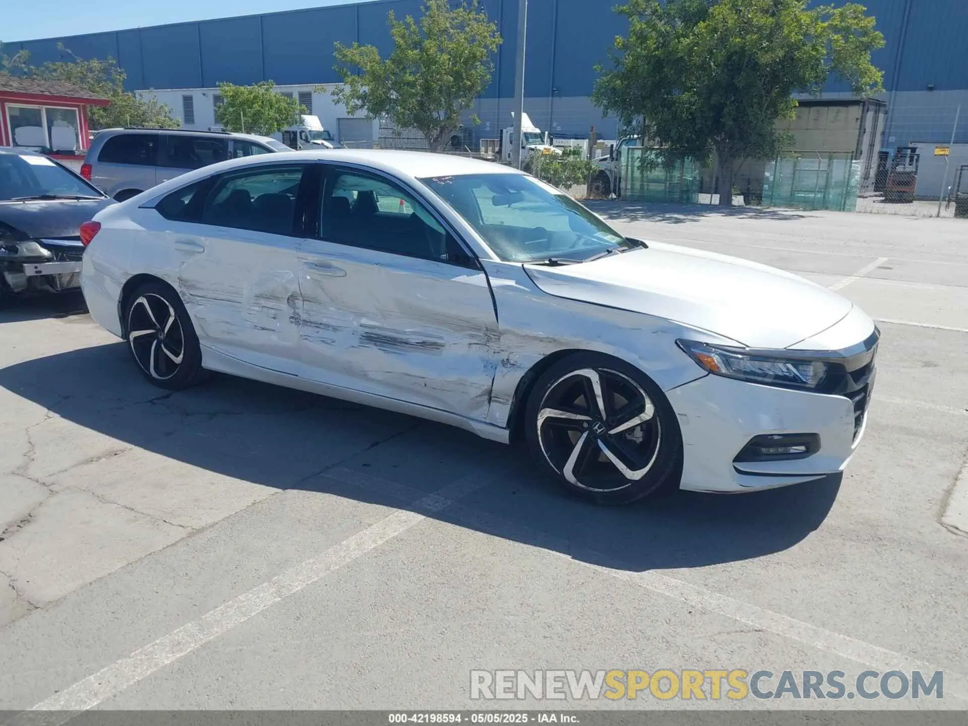 1 Фотография поврежденного автомобиля 1HGCV1F35KA173534 HONDA ACCORD 2019