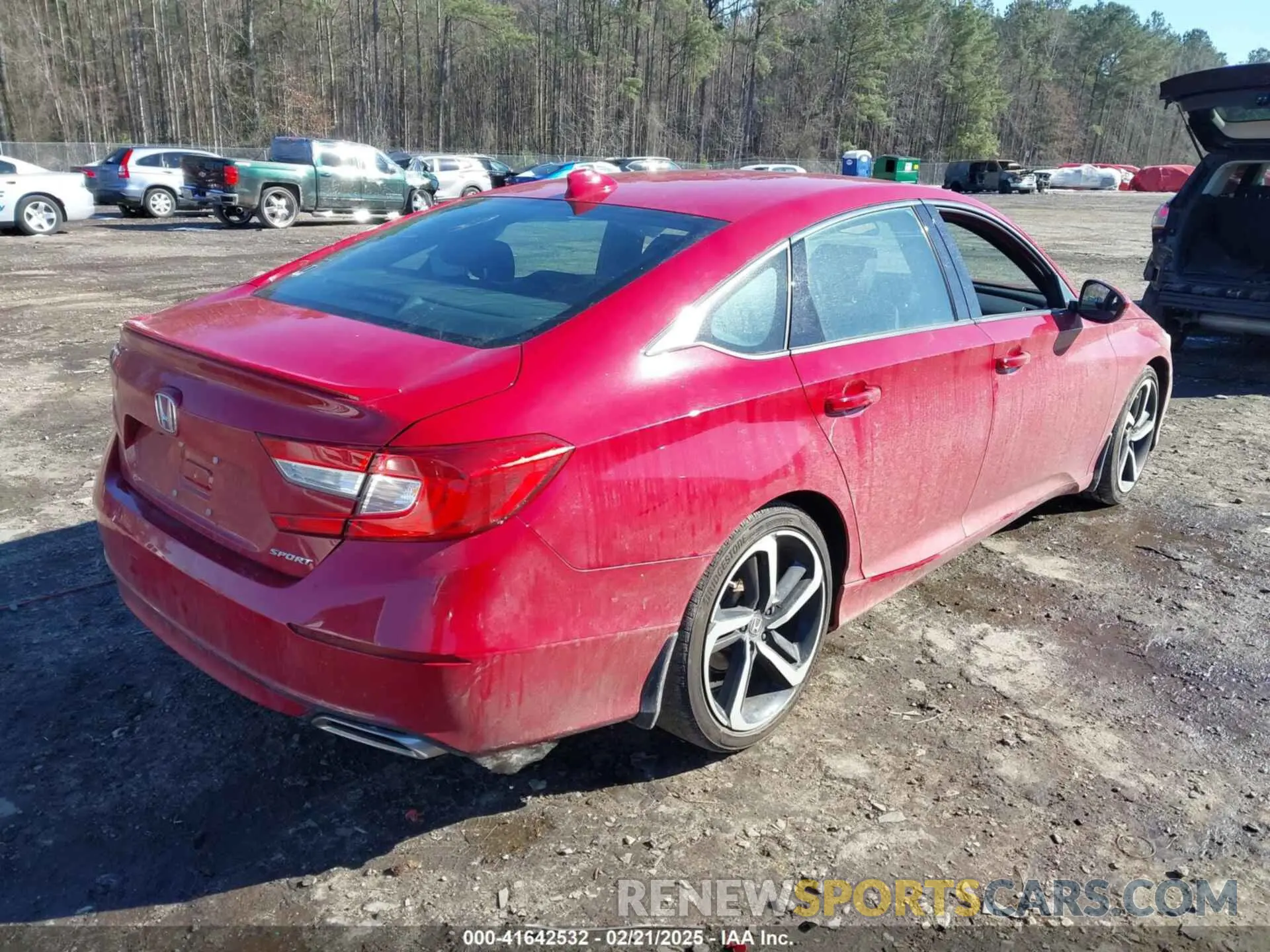 4 Фотография поврежденного автомобиля 1HGCV1F36KA000573 HONDA ACCORD 2019