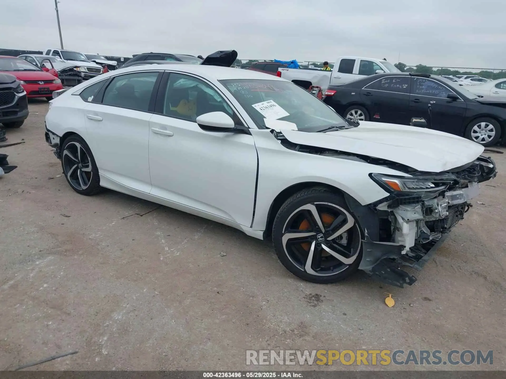 1 Photograph of a damaged car 1HGCV1F36KA035467 HONDA ACCORD 2019