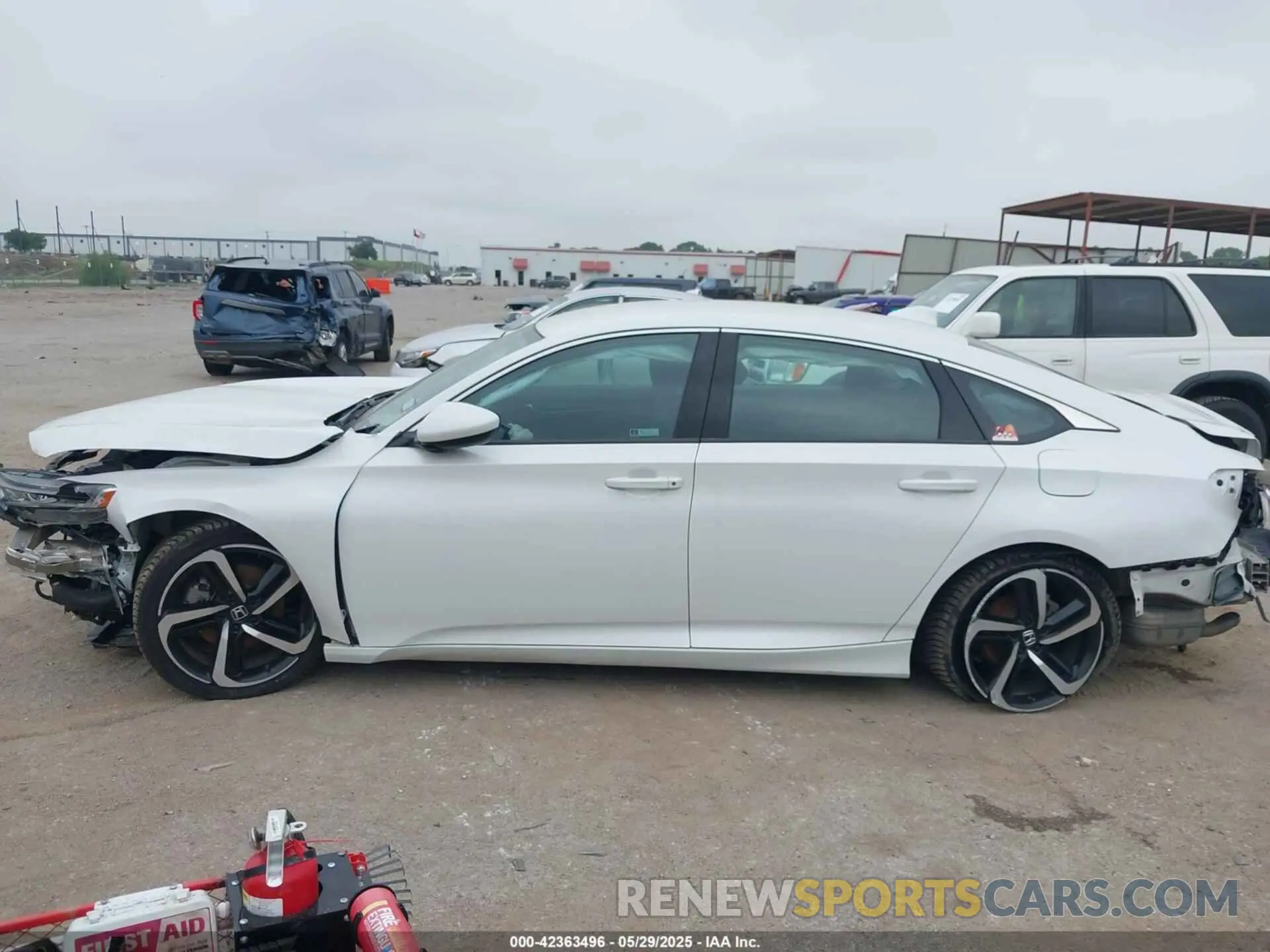 14 Photograph of a damaged car 1HGCV1F36KA035467 HONDA ACCORD 2019