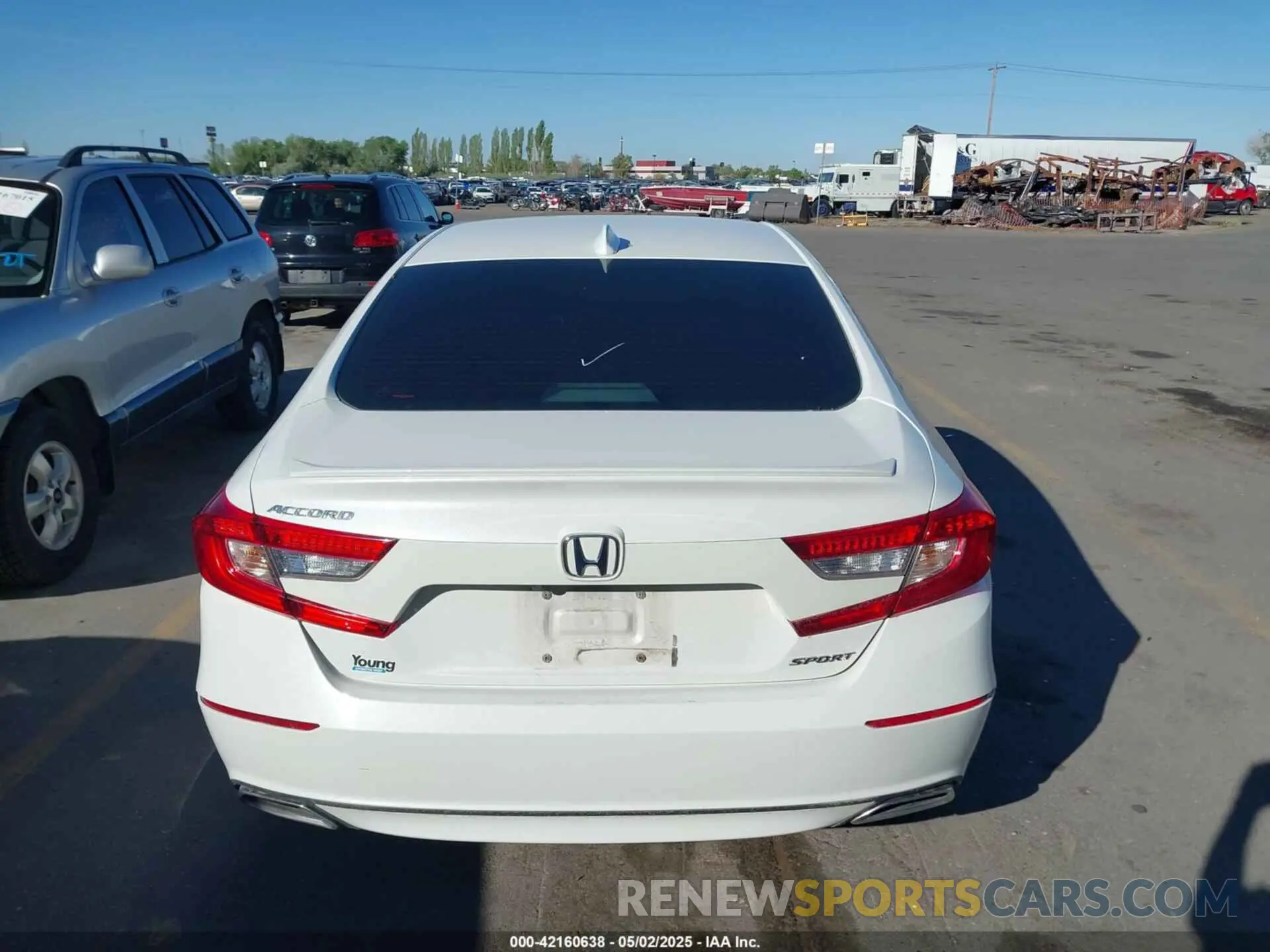 15 Фотография поврежденного автомобиля 1HGCV1F36KA041589 HONDA ACCORD 2019