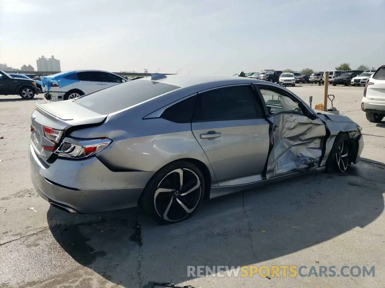 3 Photograph of a damaged car 1HGCV1F36KA089092 HONDA ACCORD 2019