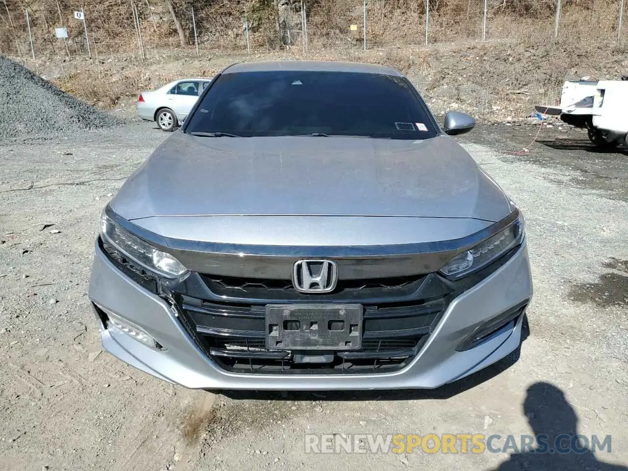 5 Фотография поврежденного автомобиля 1HGCV1F36KA107655 HONDA ACCORD 2019