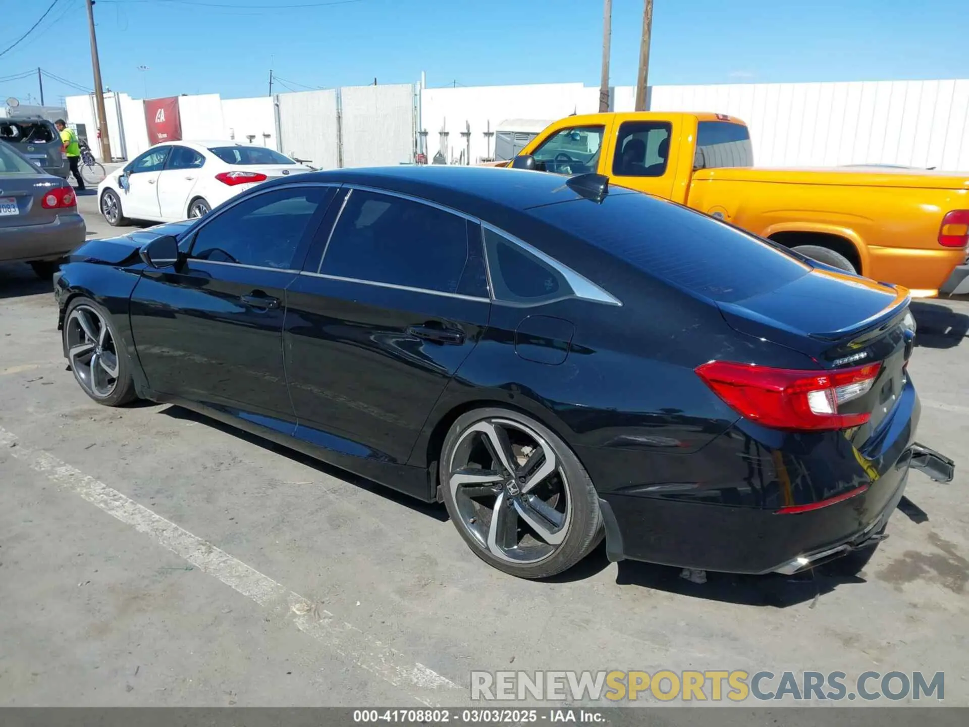 3 Фотография поврежденного автомобиля 1HGCV1F36KA117148 HONDA ACCORD 2019