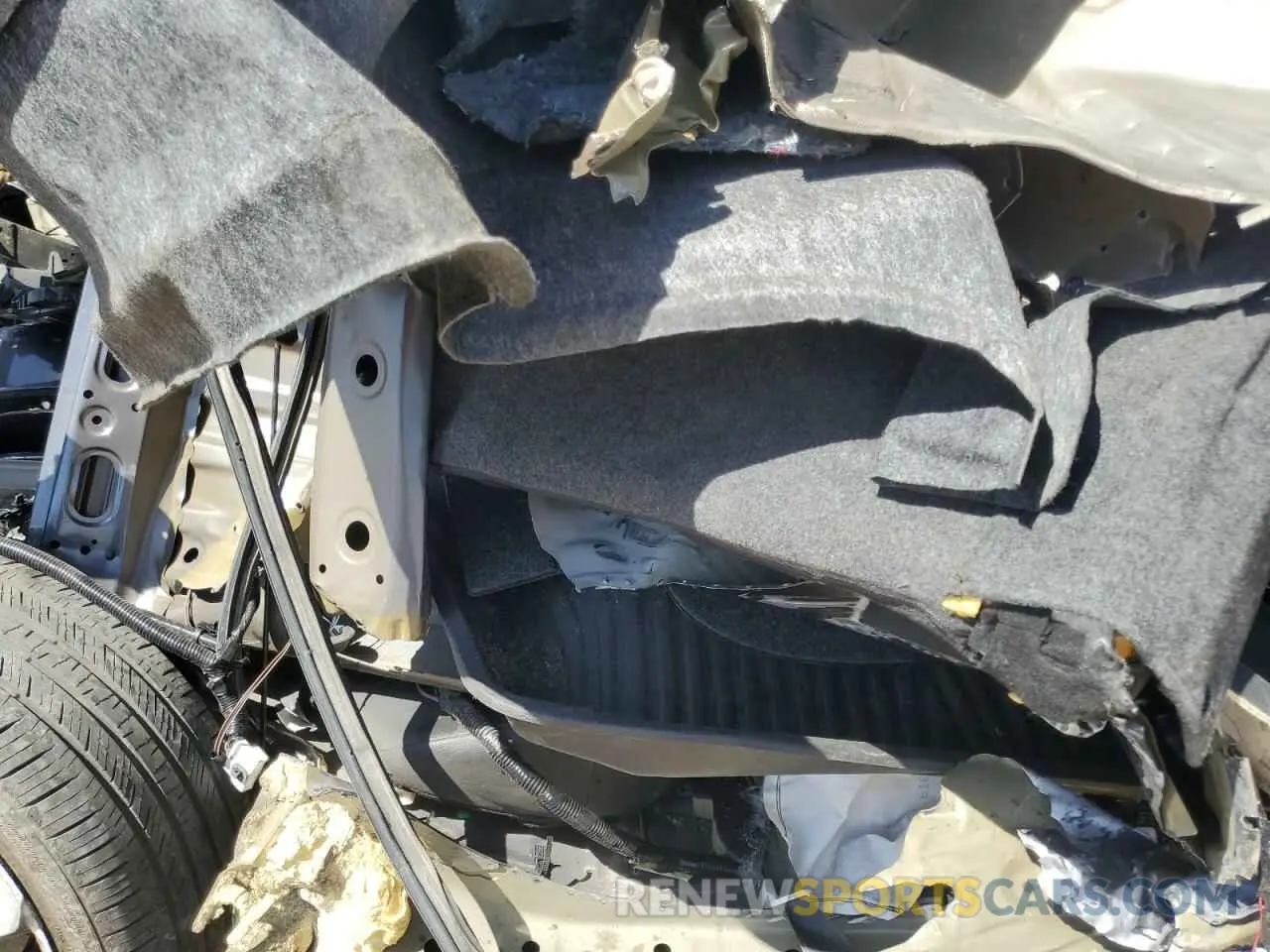 11 Photograph of a damaged car 1HGCV1F36KA137464 HONDA ACCORD 2019