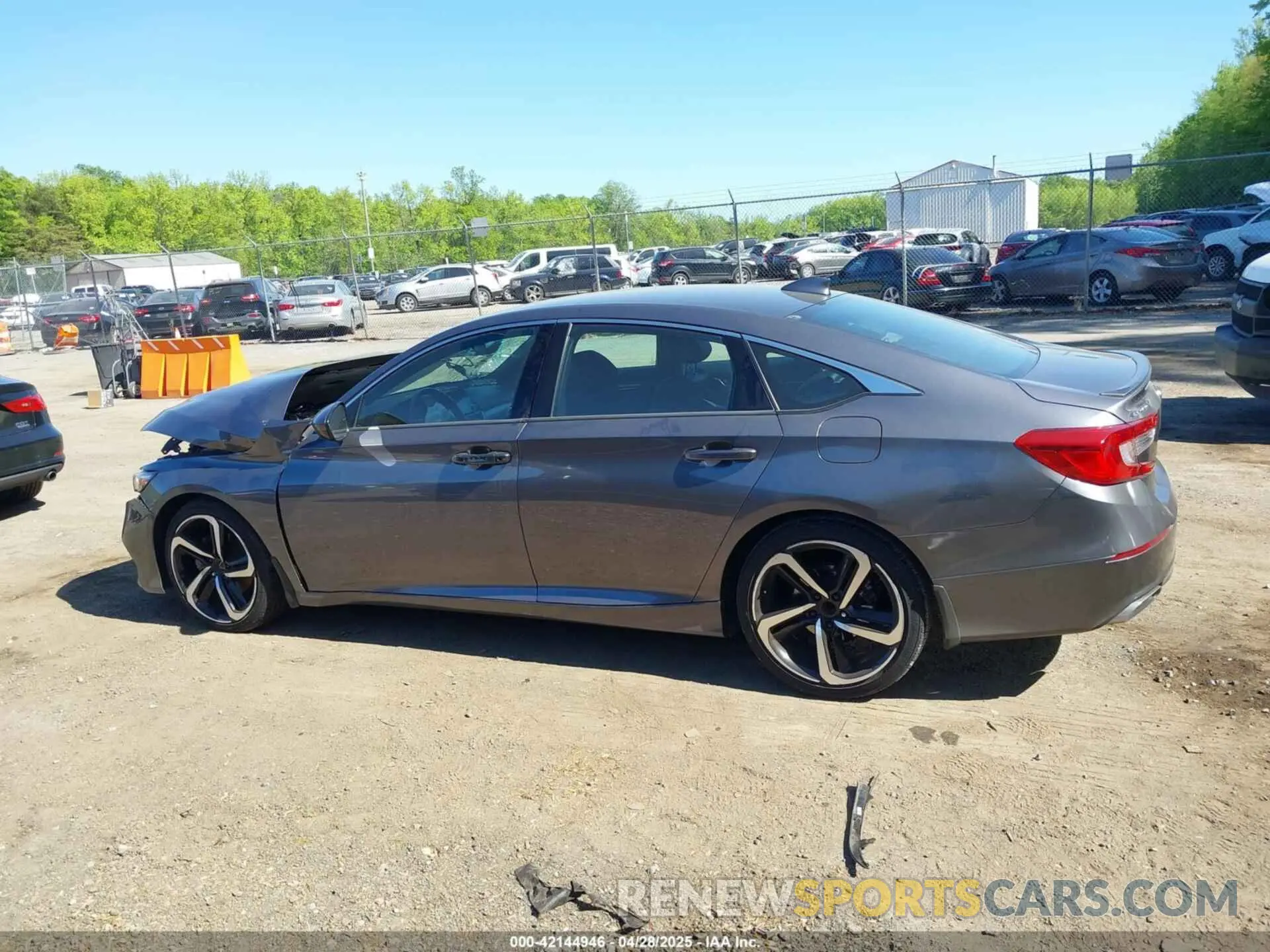 15 Фотография поврежденного автомобиля 1HGCV1F36KA153292 HONDA ACCORD 2019