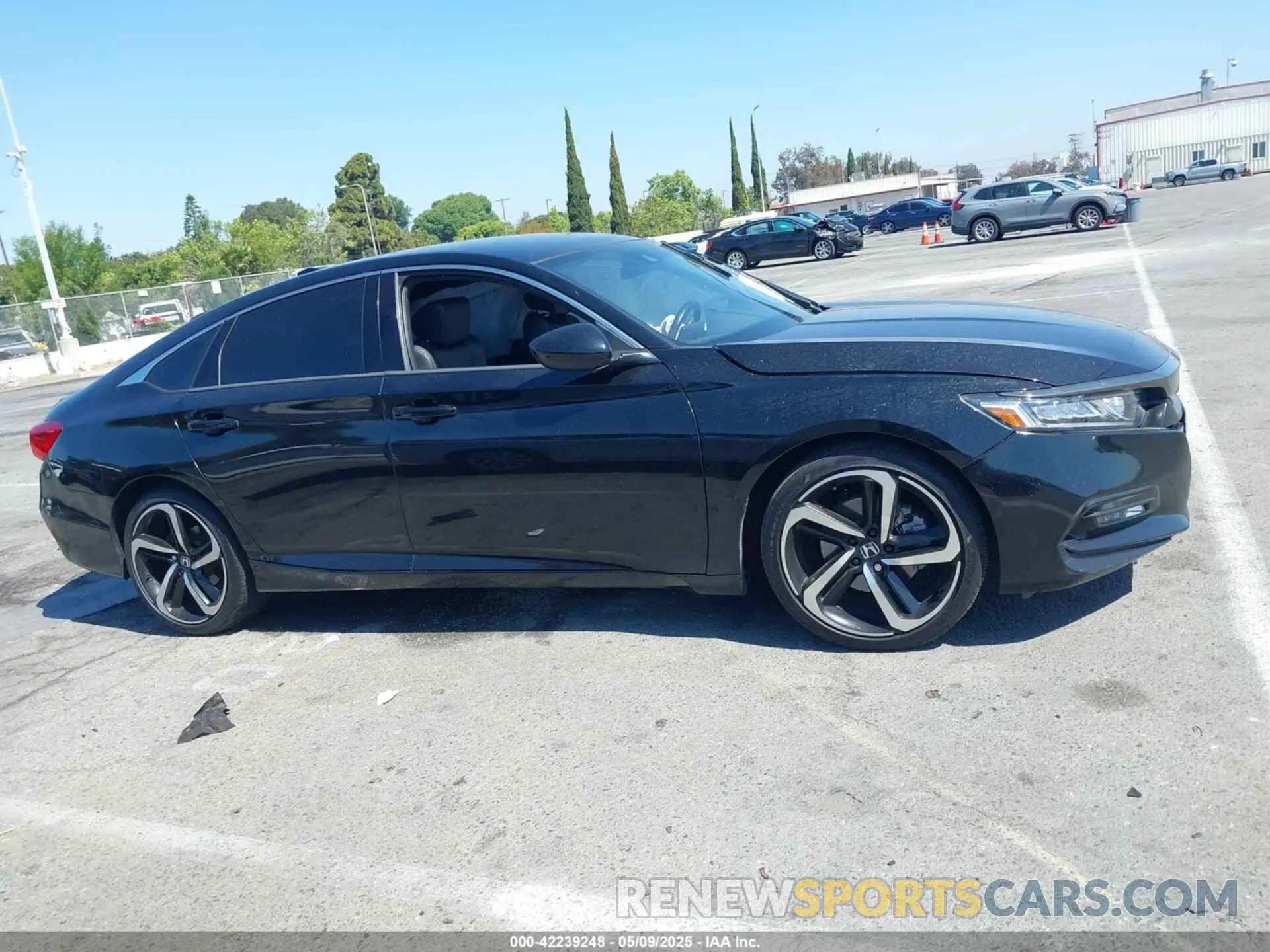 13 Photograph of a damaged car 1HGCV1F36KA164728 HONDA ACCORD 2019