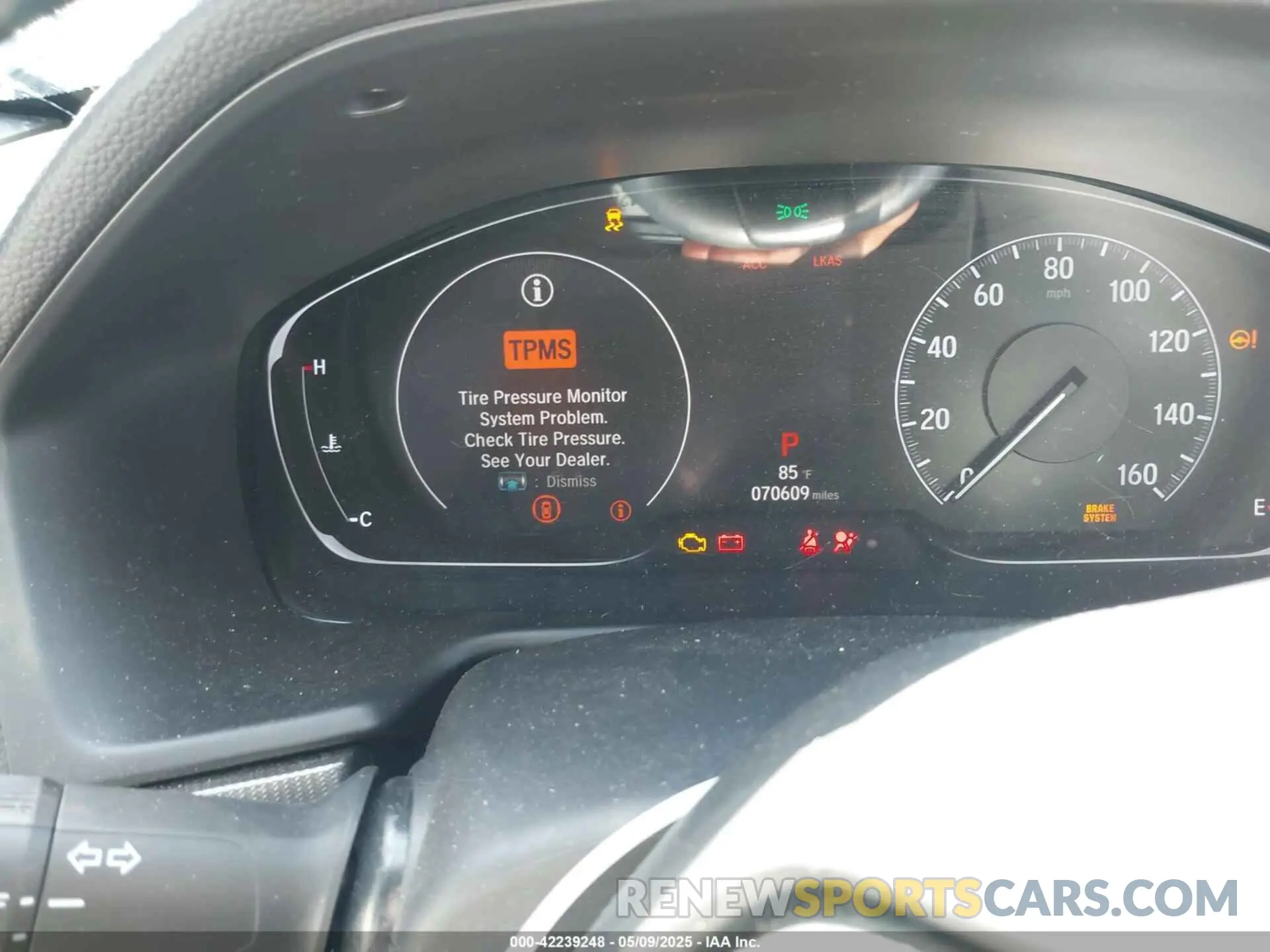 7 Photograph of a damaged car 1HGCV1F36KA164728 HONDA ACCORD 2019