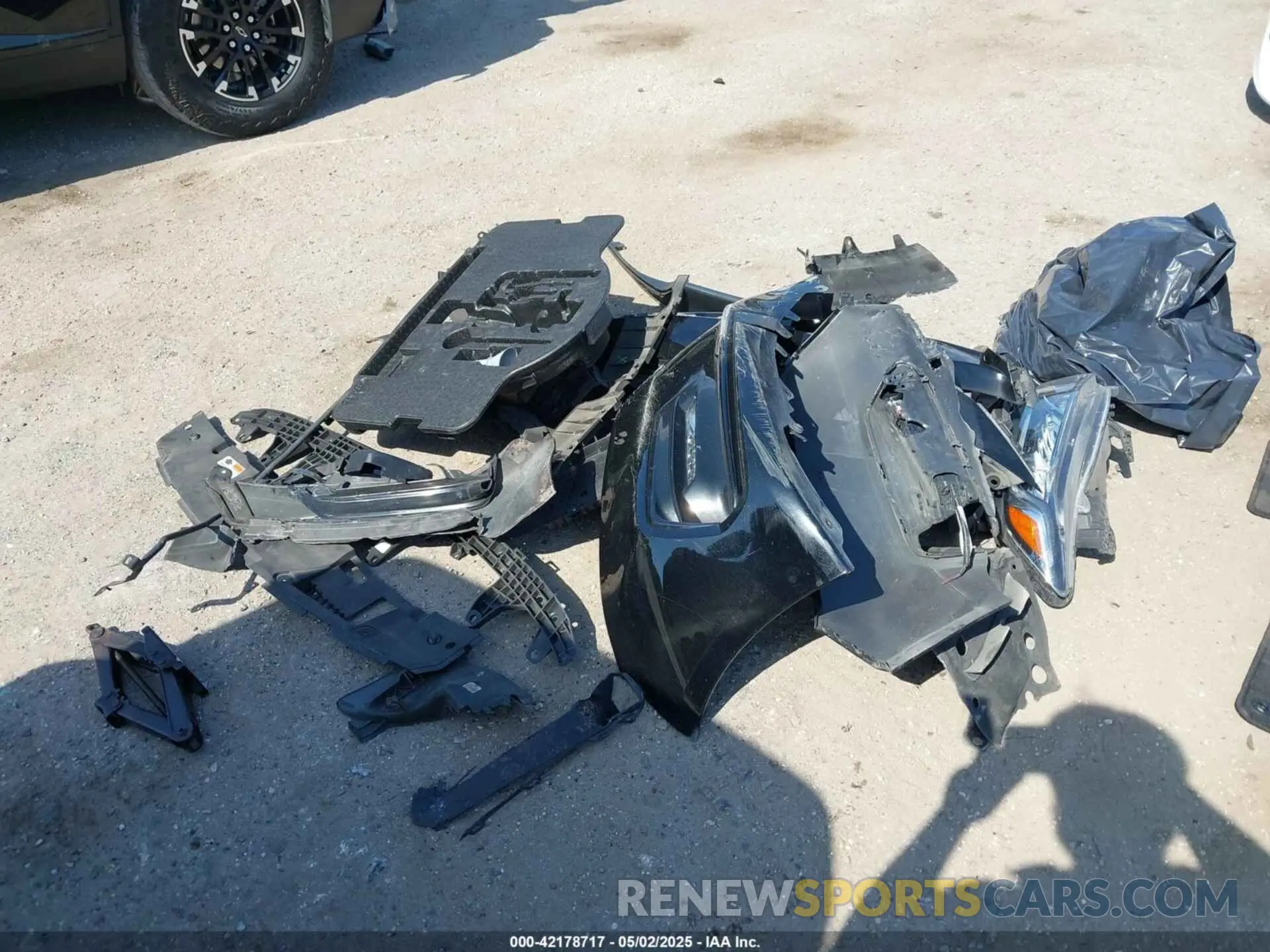 12 Photograph of a damaged car 1HGCV1F36KA164731 HONDA ACCORD 2019