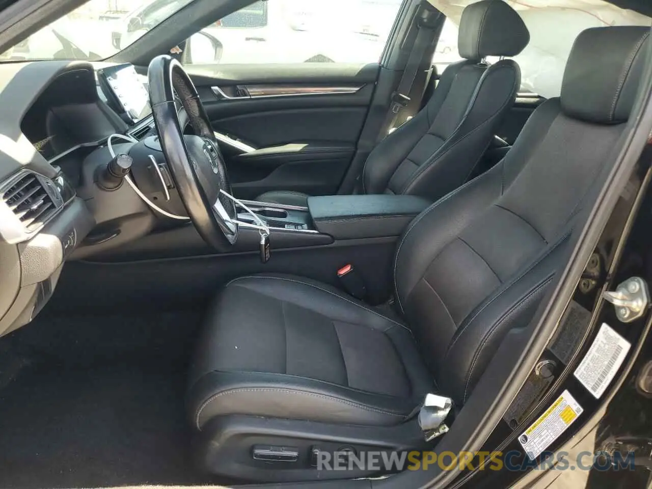 7 Photograph of a damaged car 1HGCV1F36KA176121 HONDA ACCORD 2019