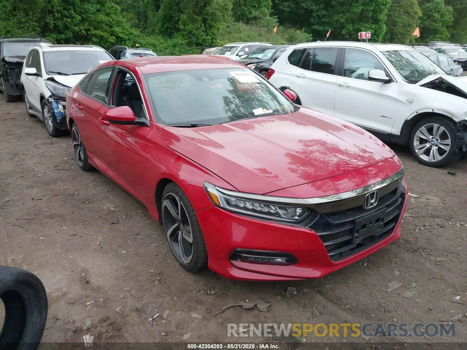 6 Фотография поврежденного автомобиля 1HGCV1F37KA110015 HONDA ACCORD 2019