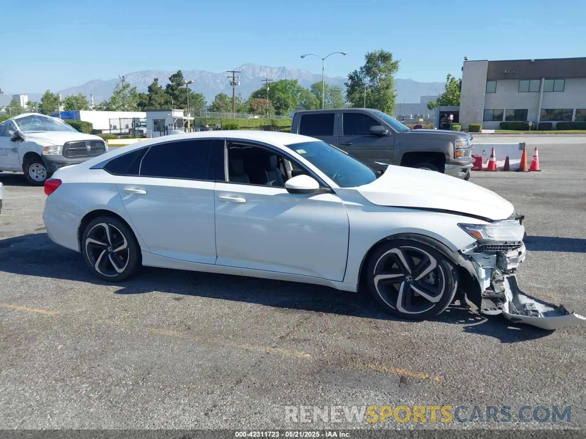 14 Фотография поврежденного автомобиля 1HGCV1F37KA110967 HONDA ACCORD 2019