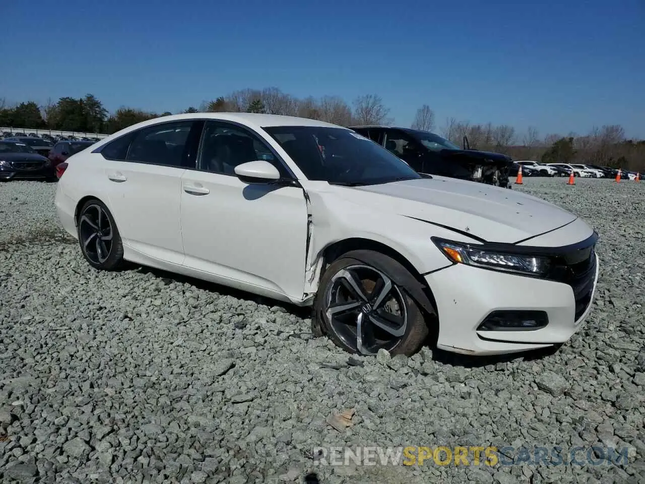 4 Фотография поврежденного автомобиля 1HGCV1F37KA112931 HONDA ACCORD 2019