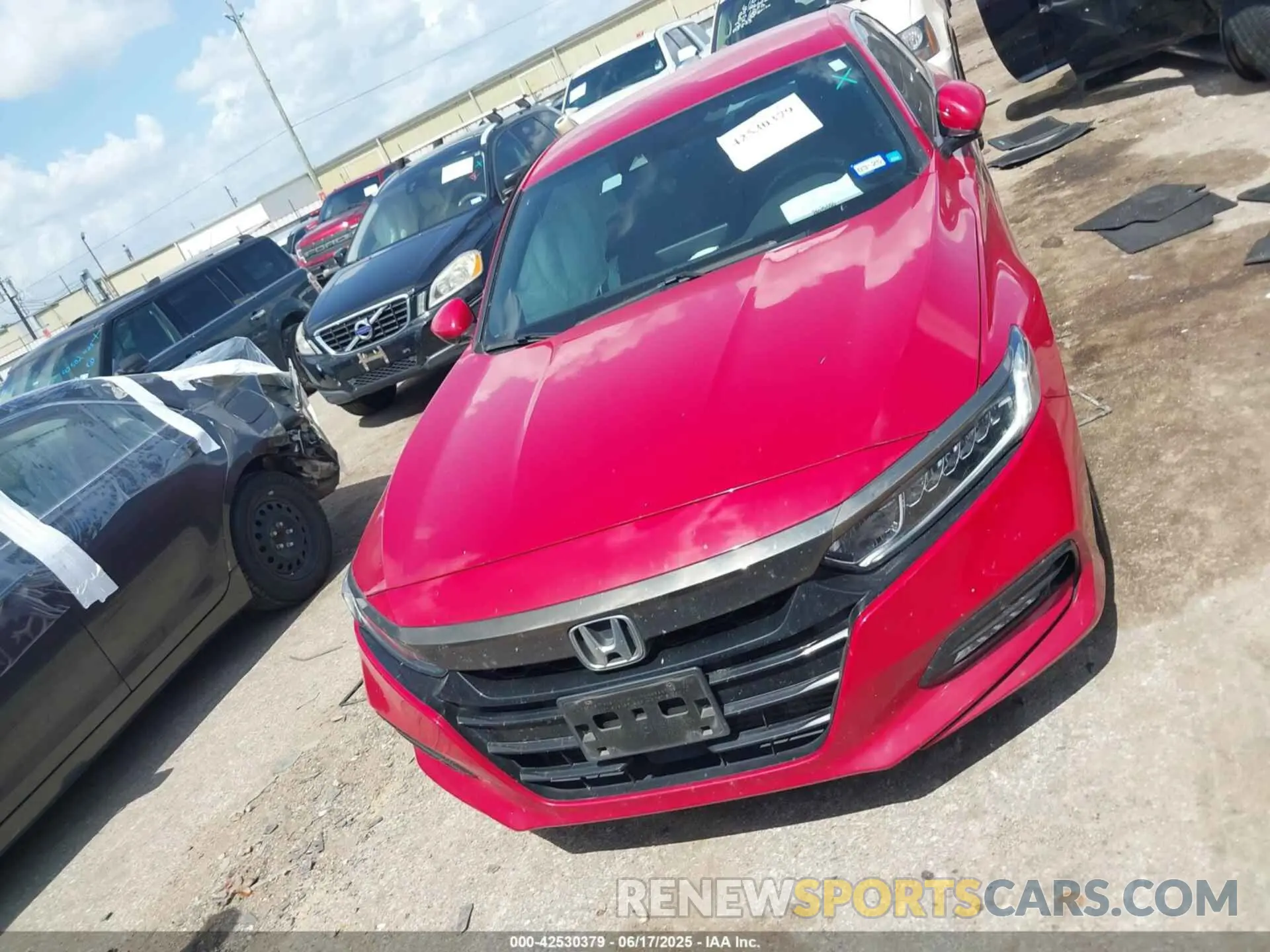 12 Фотография поврежденного автомобиля 1HGCV1F37KA145136 HONDA ACCORD 2019