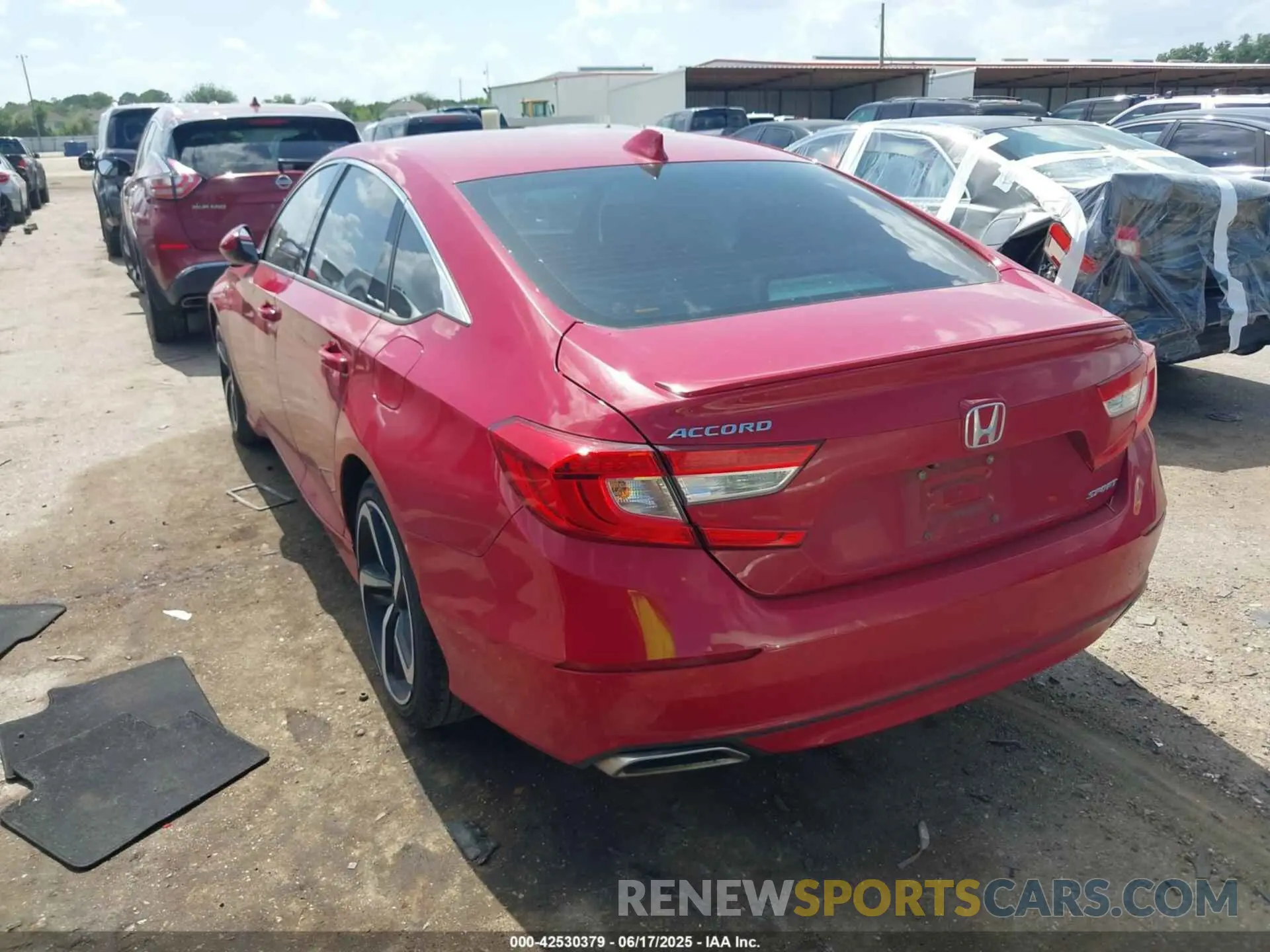 3 Фотография поврежденного автомобиля 1HGCV1F37KA145136 HONDA ACCORD 2019
