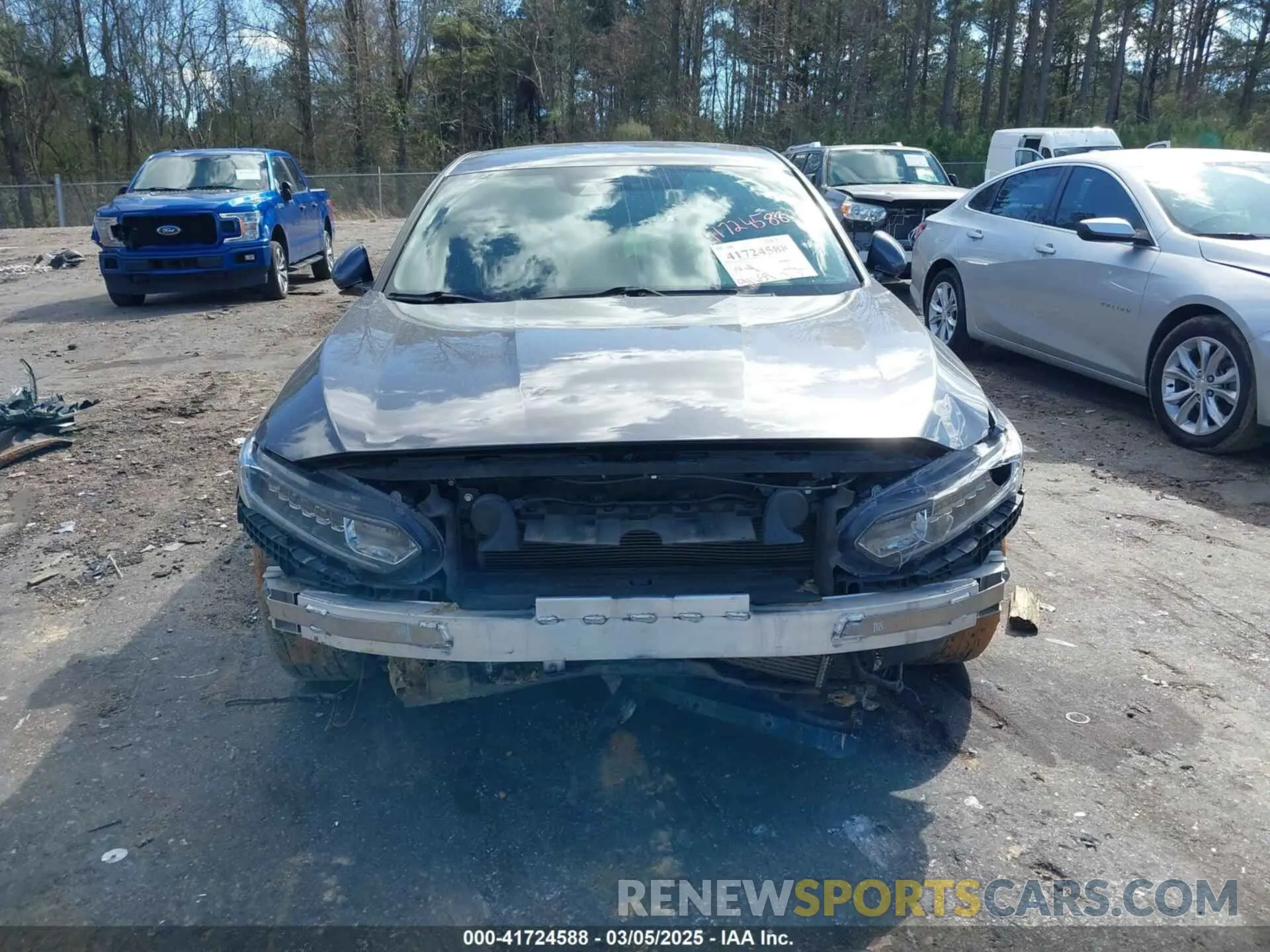 6 Фотография поврежденного автомобиля 1HGCV1F37KA148067 HONDA ACCORD 2019