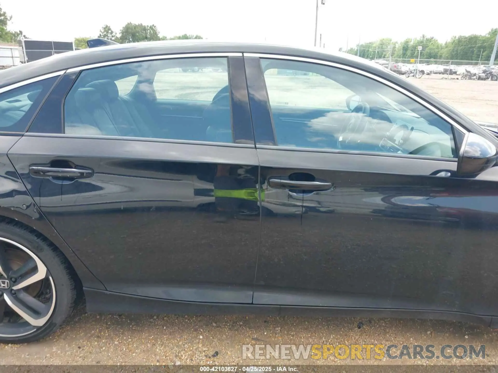 13 Photograph of a damaged car 1HGCV1F37KA177648 HONDA ACCORD 2019