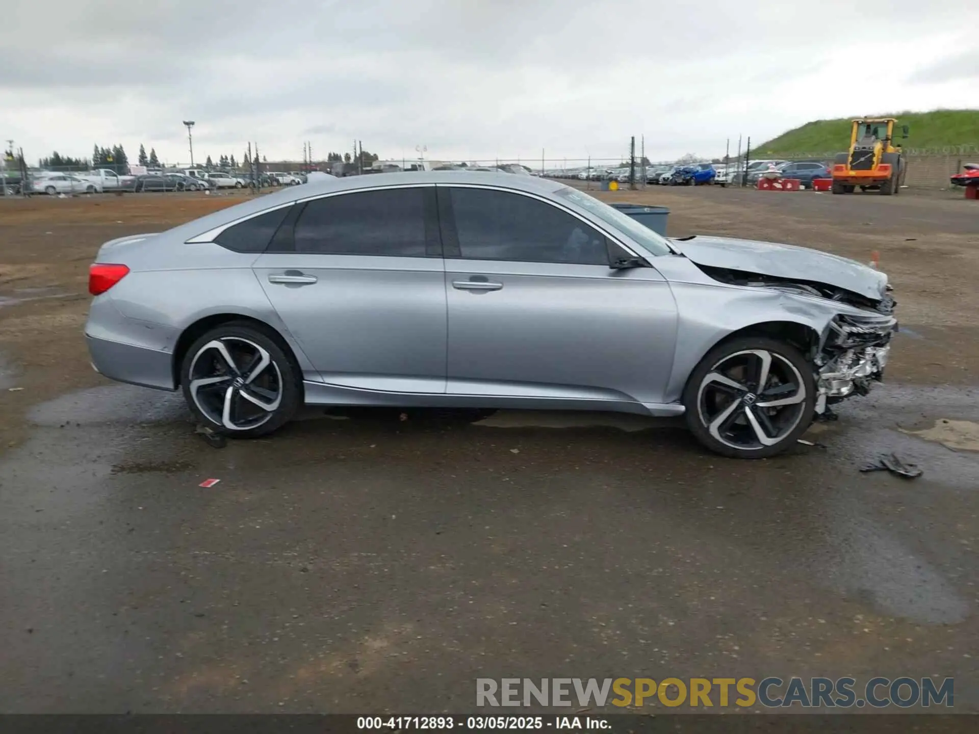 13 Фотография поврежденного автомобиля 1HGCV1F38KA030061 HONDA ACCORD 2019