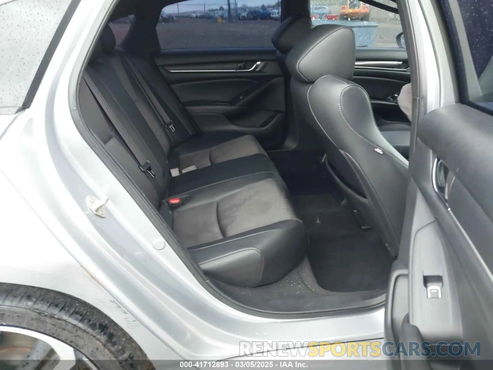 8 Фотография поврежденного автомобиля 1HGCV1F38KA030061 HONDA ACCORD 2019
