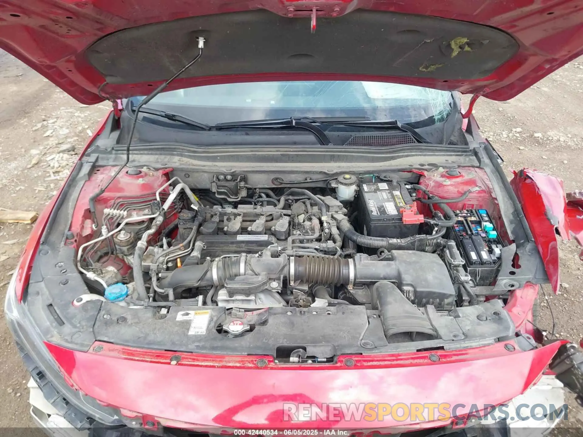 10 Photograph of a damaged car 1HGCV1F38KA039567 HONDA ACCORD 2019