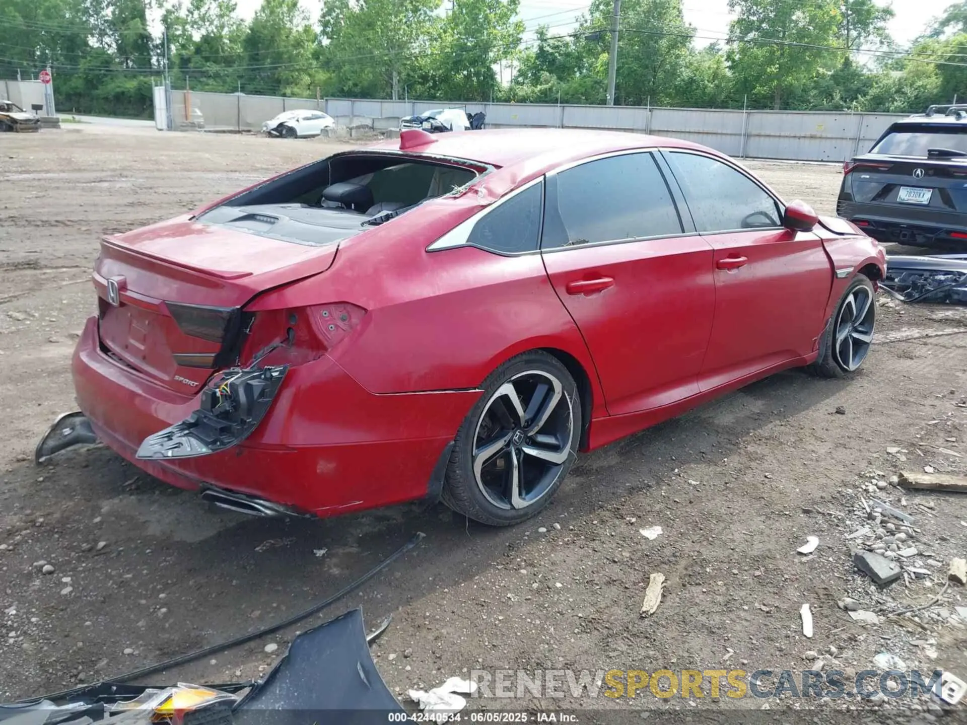 4 Photograph of a damaged car 1HGCV1F38KA039567 HONDA ACCORD 2019