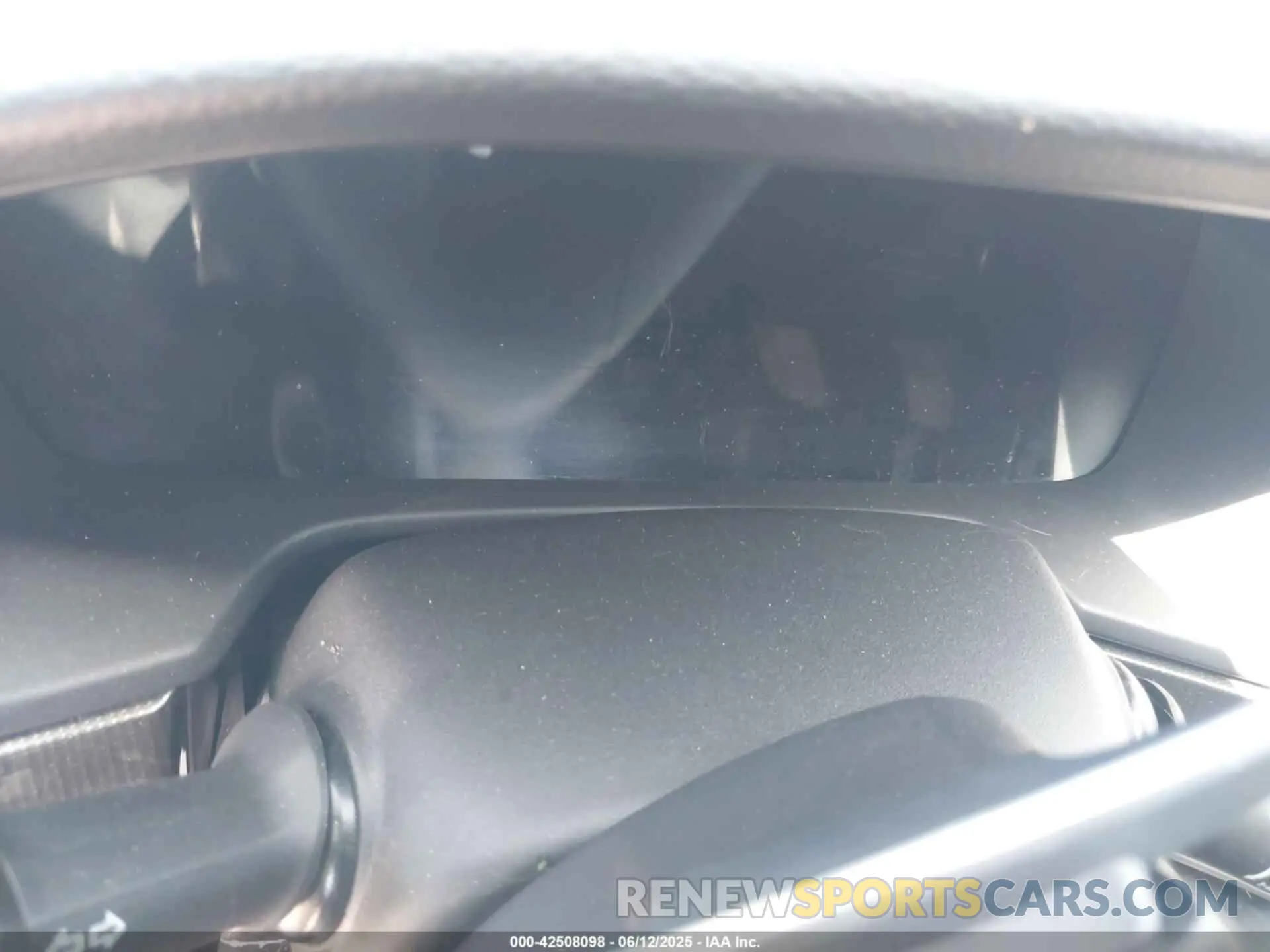 15 Photograph of a damaged car 1HGCV1F38KA063870 HONDA ACCORD 2019