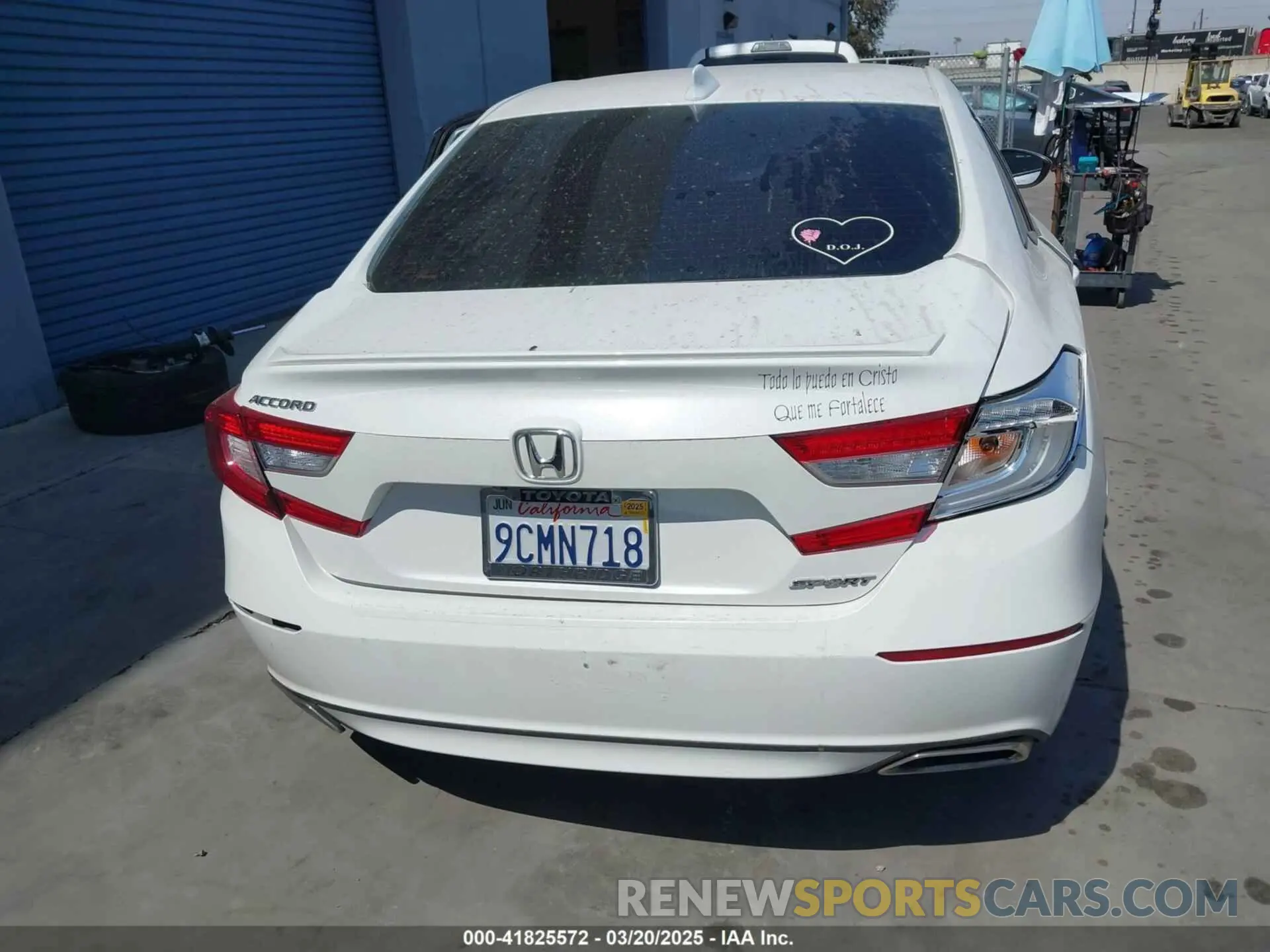 17 Photograph of a damaged car 1HGCV1F38KA088462 HONDA ACCORD 2019