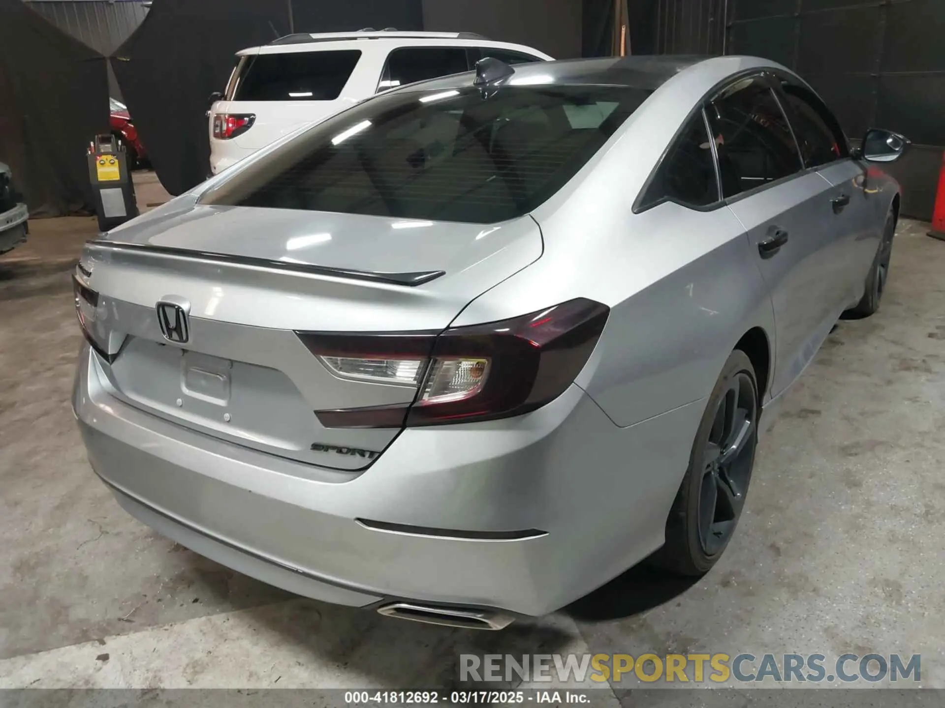 4 Photograph of a damaged car 1HGCV1F38KA145503 HONDA ACCORD 2019