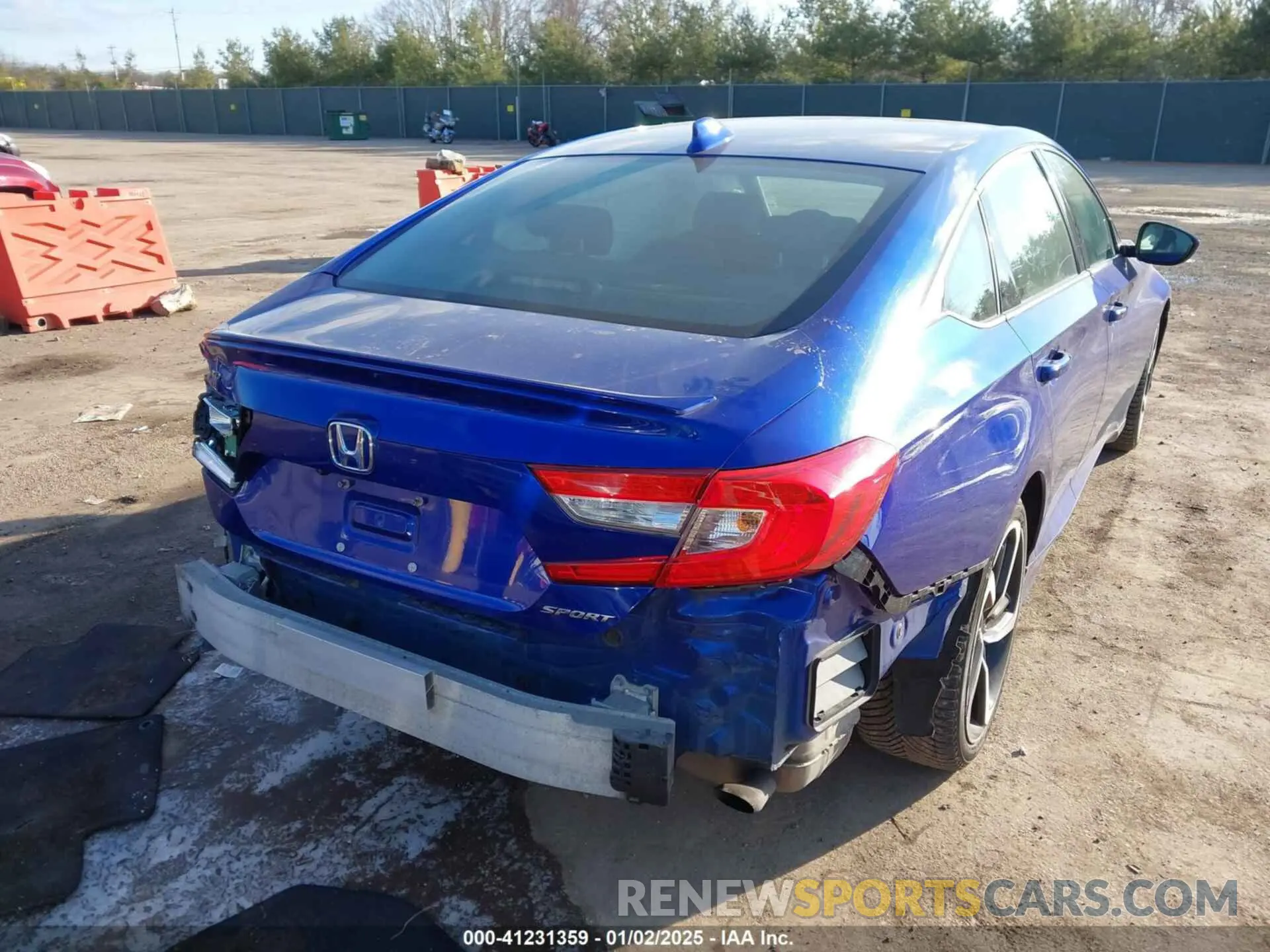 4 Фотография поврежденного автомобиля 1HGCV1F39KA007131 HONDA ACCORD 2019