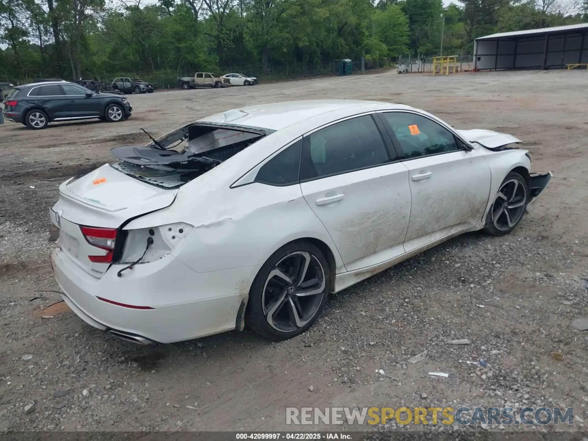 4 Фотография поврежденного автомобиля 1HGCV1F39KA058645 HONDA ACCORD 2019