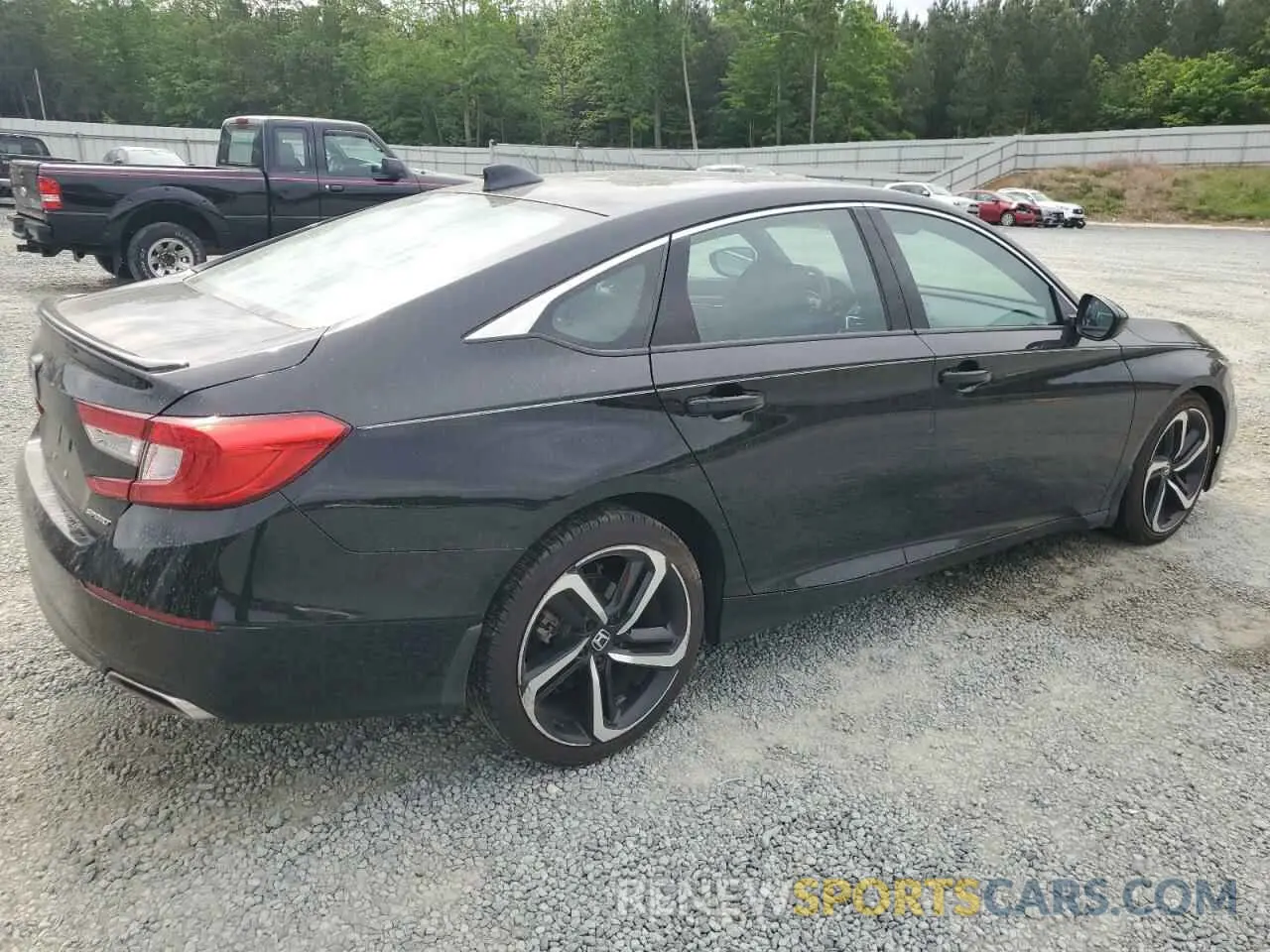 3 Photograph of a damaged car 1HGCV1F39KA087028 HONDA ACCORD 2019