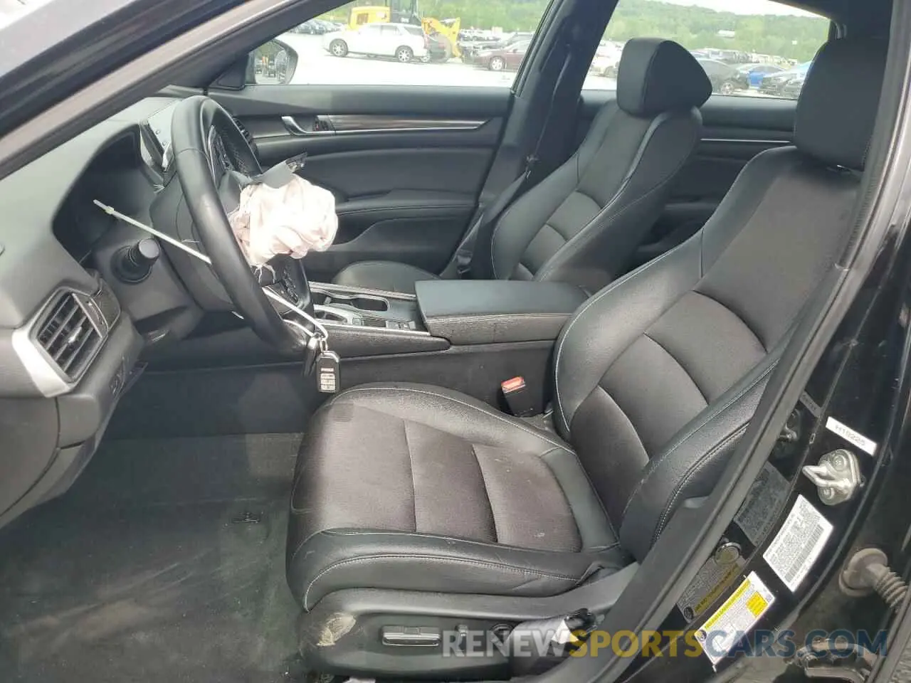 7 Photograph of a damaged car 1HGCV1F39KA087028 HONDA ACCORD 2019