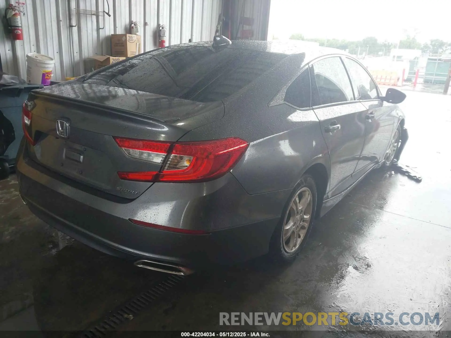 4 Фотография поврежденного автомобиля 1HGCV1F39KA092245 HONDA ACCORD 2019