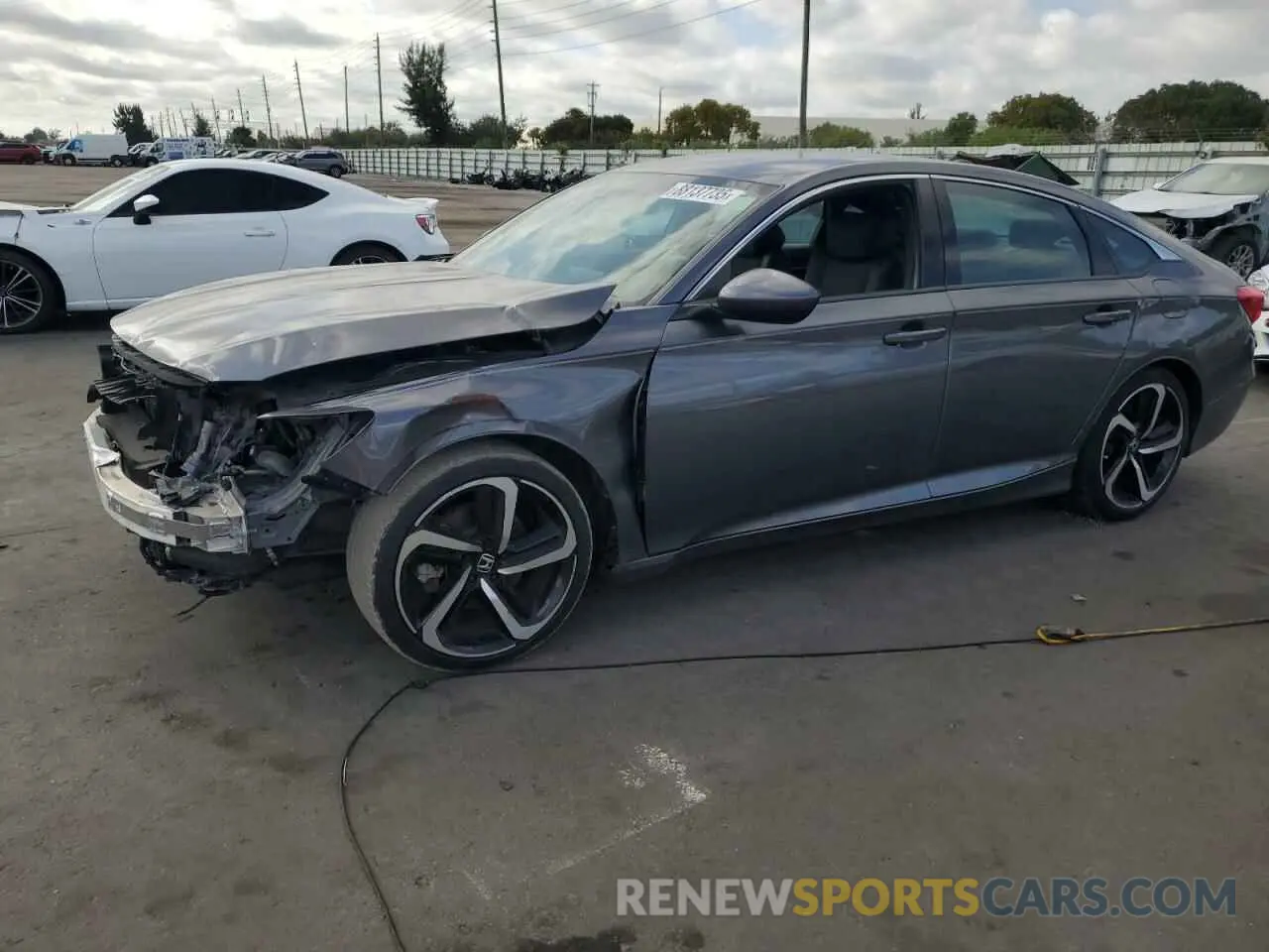 1 Фотография поврежденного автомобиля 1HGCV1F39KA097462 HONDA ACCORD 2019